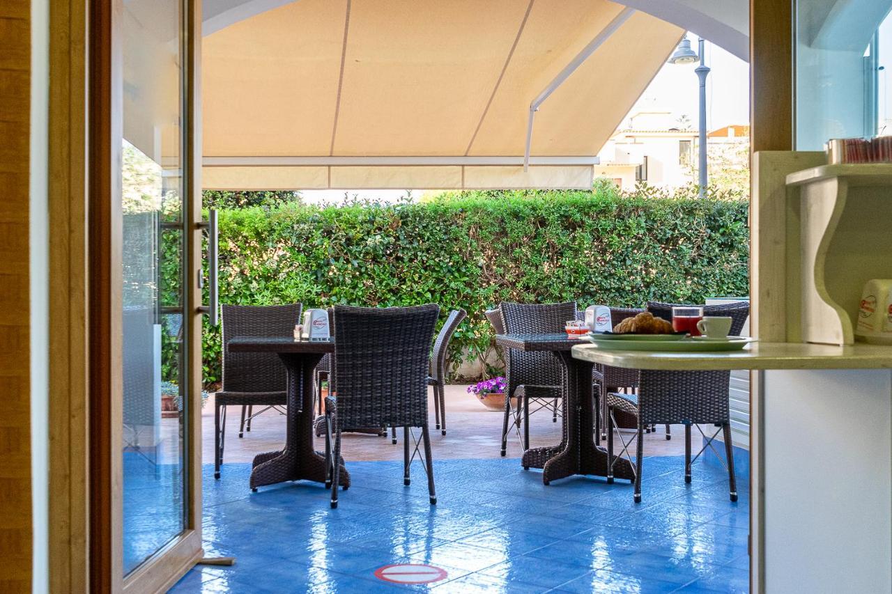 B&B Sperlonga Buitenkant foto
