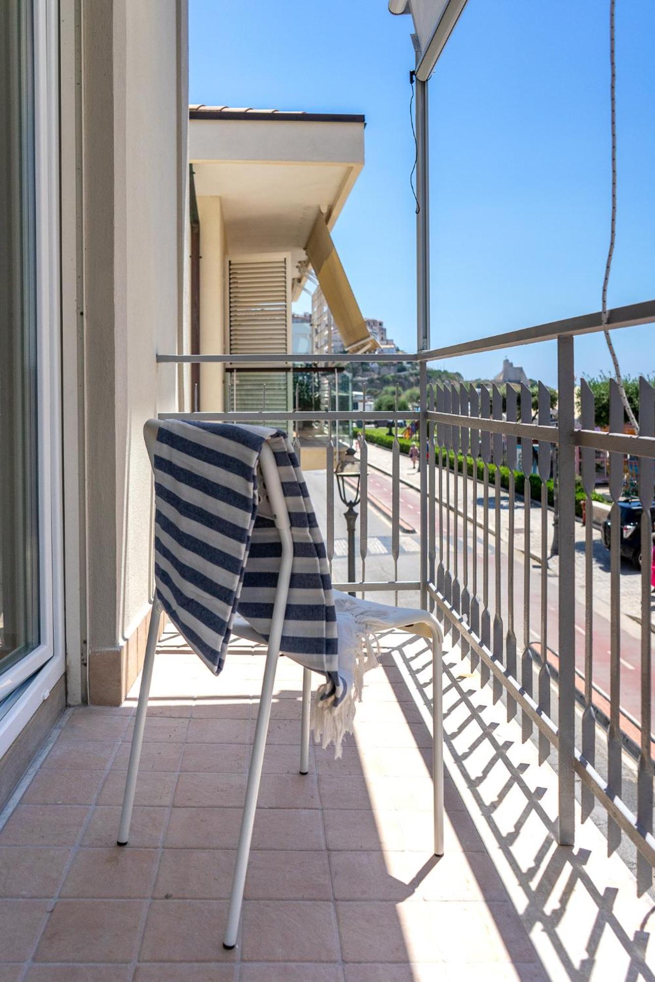 B&B Sperlonga Buitenkant foto